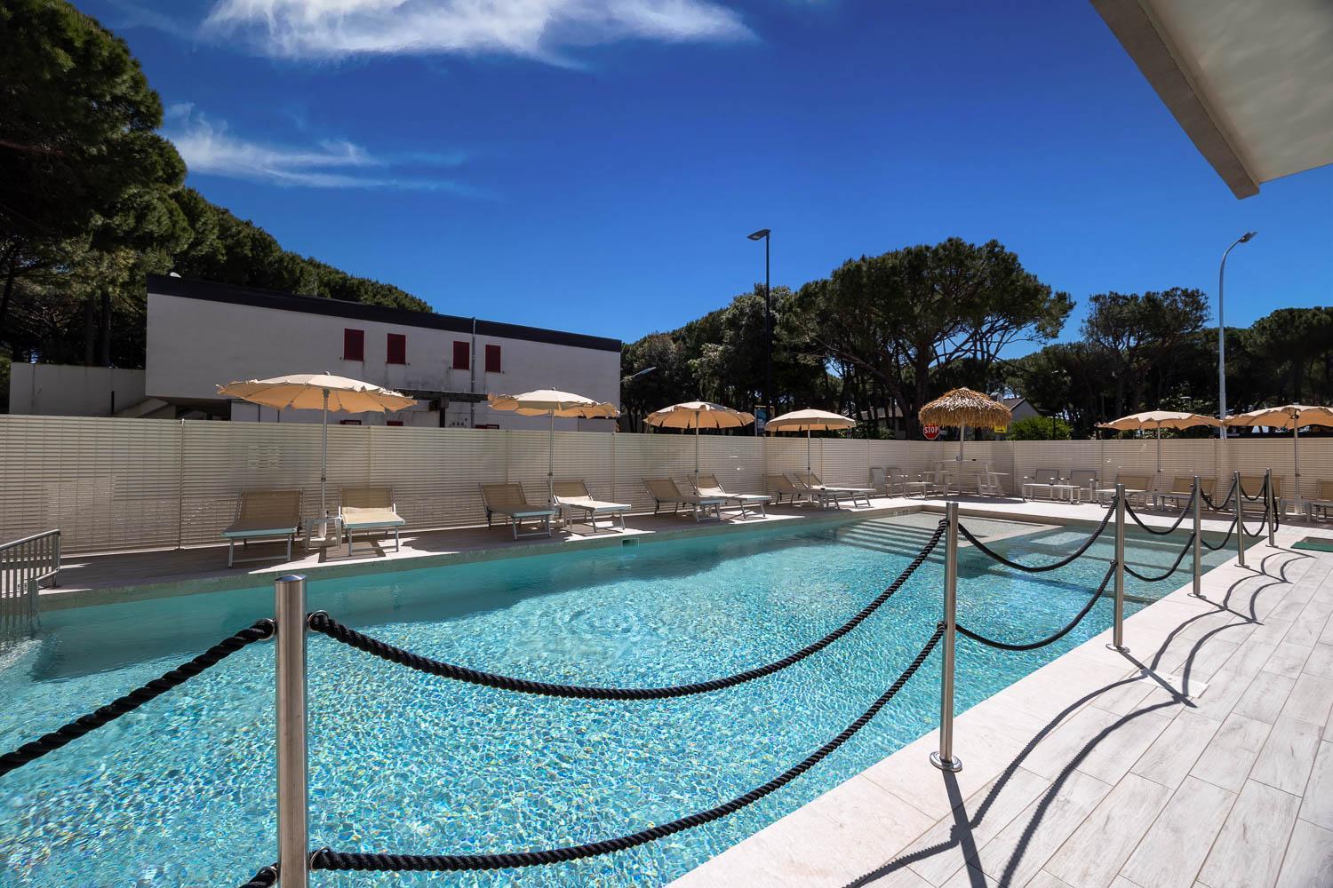 Hotel Picobello Pineta Lido di Jesolo Bagian luar foto